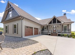 457 Big Knoll Dr, Blairsville, GA 30512
