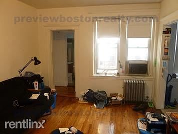 2nd image of 25 Walbridge St #8TA