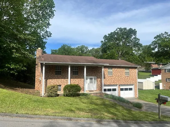 305 Circle St, Beckley, WV 25801