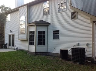 1910 Falling Creek Cir, Mount Pleasant, SC 29464