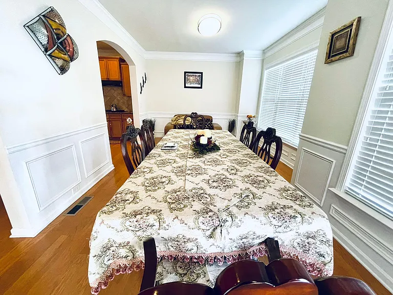 10757 Camarilla Ct — Photo 3
