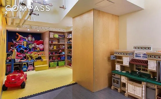 Sold by Compass | media 14