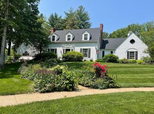 524 Weatherfield Ln, Saint Louis, MO 63122