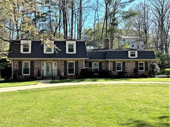541 Heather Ln, Cookeville, TN 38506