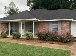 4231 Gunar Dr, Byram, MS 39272