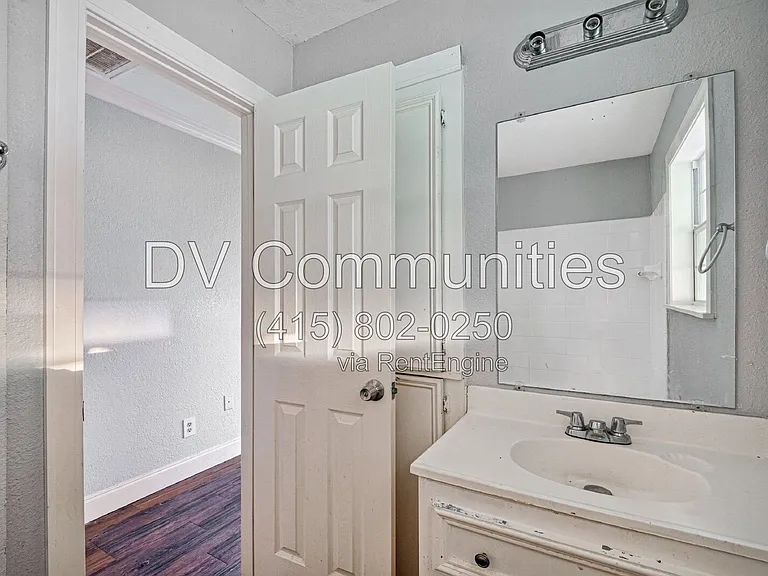 3315 Bond St — Photo 42