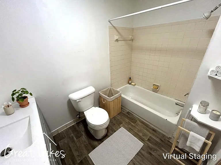 141 Gladstone St — Photo 8
