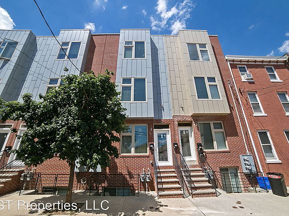 3rd image of 1531 Ogden St #A