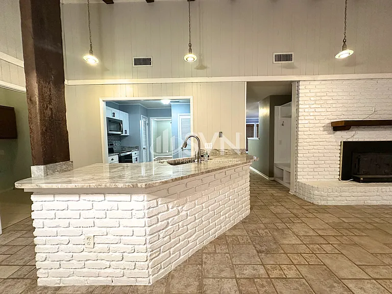 662 Ridgewood Dr — Photo 15