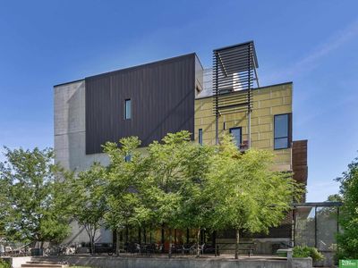 1502 S 10th St APT 304, Omaha, NE, 68108