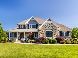 9422 Pleasant View Ln, Zionsville, IN 46077