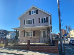 137 Cross St, Somerville, MA 02145