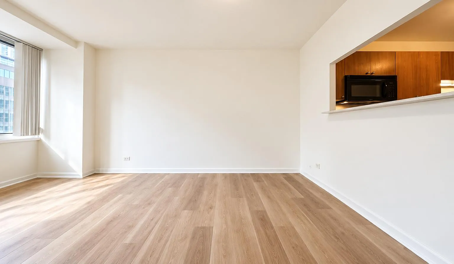 1 bed, 600 sqft, $2,100 — Photo 4