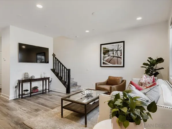 3316 Campo Azul Ct, Carlsbad, CA 92010