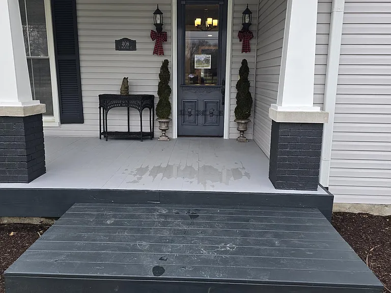 Close up of S. Winter (front) entrance. Main entrance with parking is from Charlie Lane. Full restored vintage front door with original glass
allows light into front hallway.