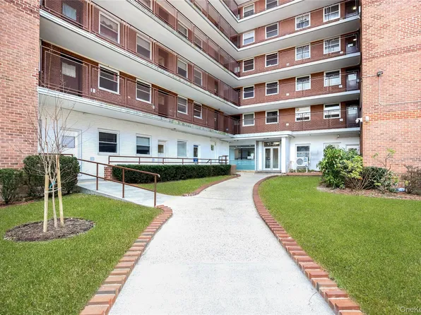 97-40 62nd Drive #11A, Rego Park, NY 11374