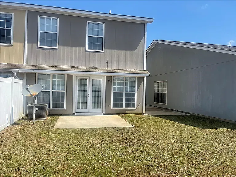 208 Wakefield Way — Photo 15