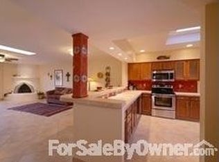 860 W Vereda Calma, Green Valley, AZ 85614