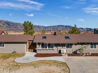 29461 Pinedale Dr, Tehachapi, CA 93561