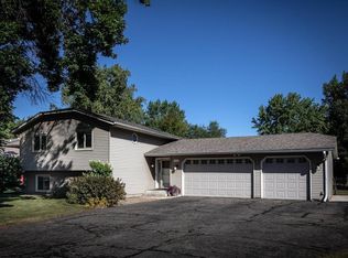 10015 Upper 205th St W, Lakeville, MN 55044