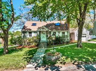 17 Tamarac Rd, Newton, MA 02464