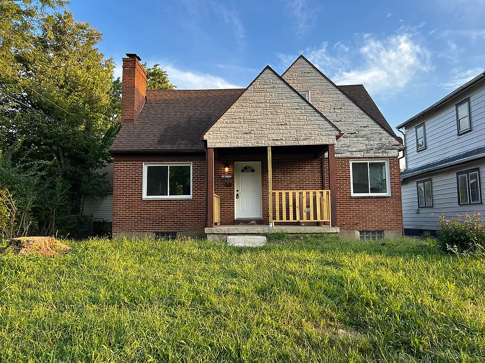 4317 Midway Ave