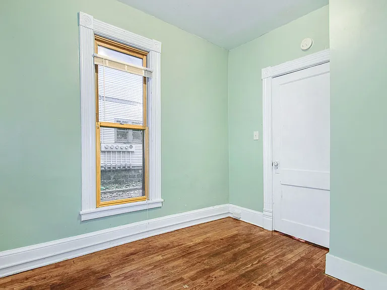 816 Wealthy St SE #2 — Photo 12
