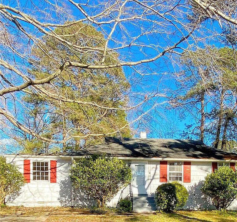 1st image of 709 Mosby Dr