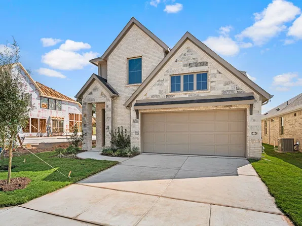 12228 Ross Calhoun Dr, Fort Worth, TX 76179
