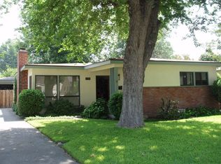 520 N Beachwood Dr, Burbank, CA 91506