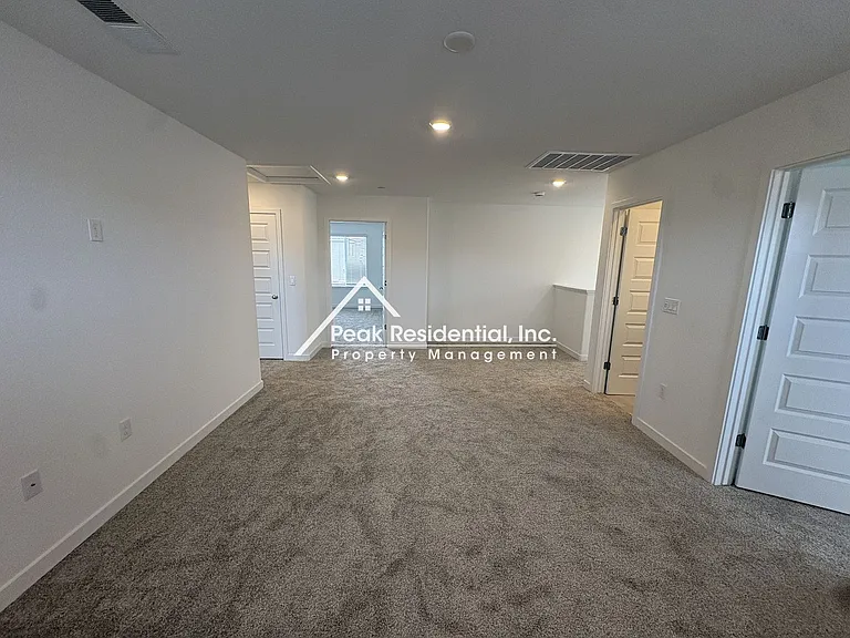 12640 Hereford Ave — Photo 14