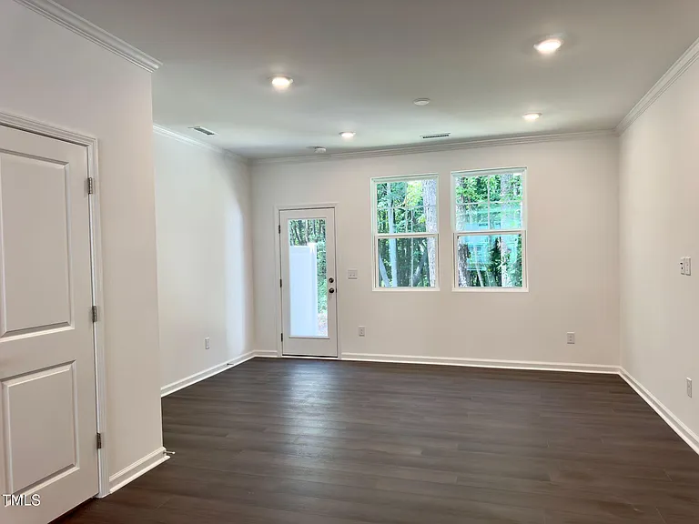 1529 Crescent Townes Way — Photo 12