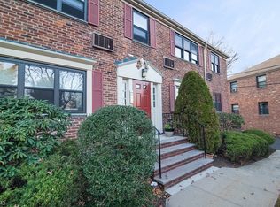 37C3 Sandra Cir APT C3, Westfield, NJ