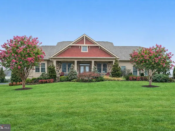 23067 Welbourne Walk Ct, Ashburn, VA 20148