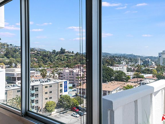 3rd image of 7135 Hollywood Blvd APT 904