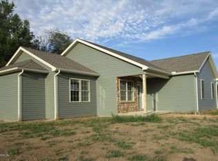 1410 Daddario Hl, Middleburg, PA 17842