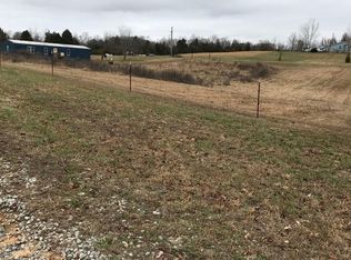 5729 Branch Rd, Loudon, TN 37774