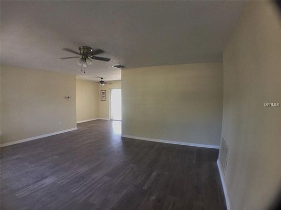 5th image of 2977 Saint Croix Dr
