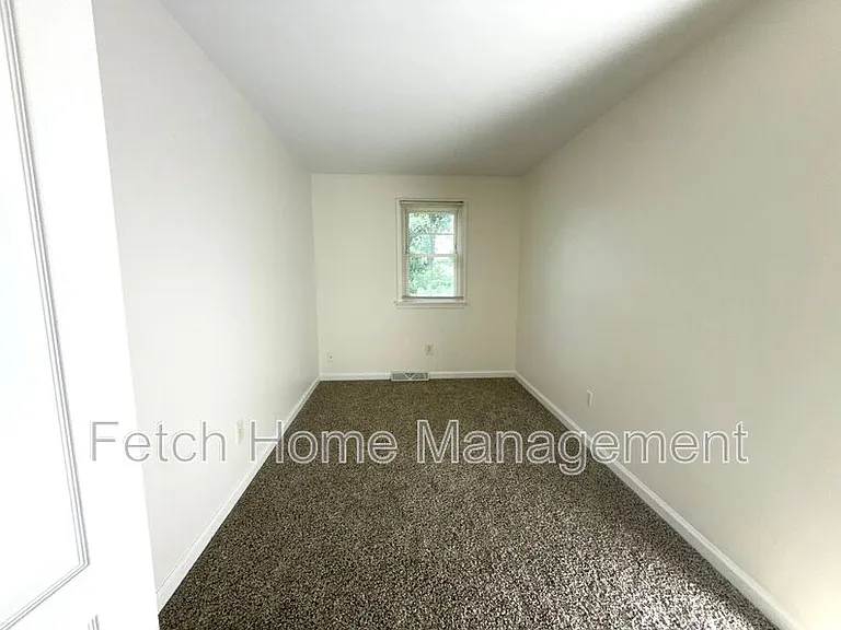 55 Beech Ln — Photo 20