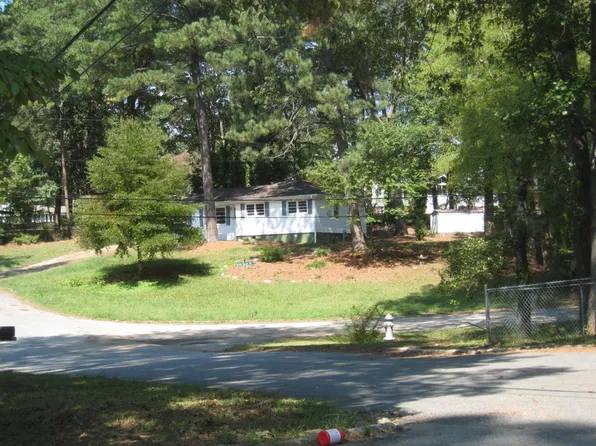 201 Spring Valley Rd SE, Marietta, GA 30060