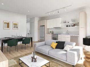 2611 2nd Ave S #204, Minneapolis, MN 55405