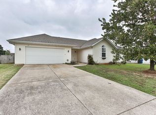 309 Arrowhead Rd, Willard, MO 65781