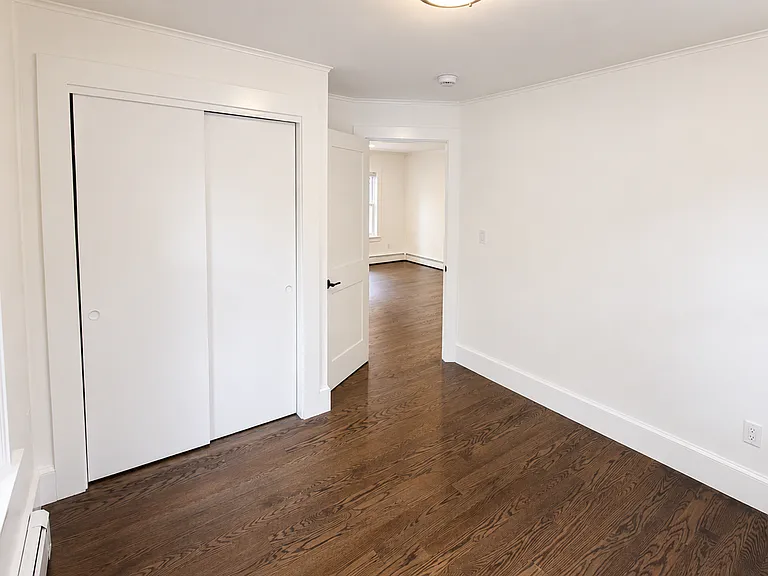 164 Warren Ave #B — Photo 8