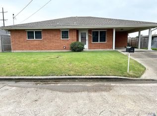 604 Peach St, Houma, LA 70363