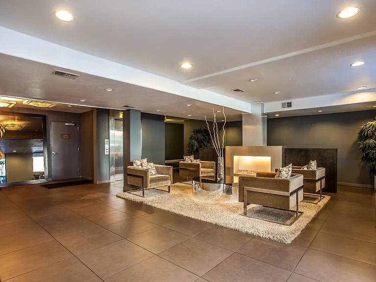 141 S Clark Dr #306 — Photo 15