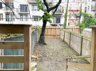 155 India St APT 1L, Brooklyn, NY 11222
