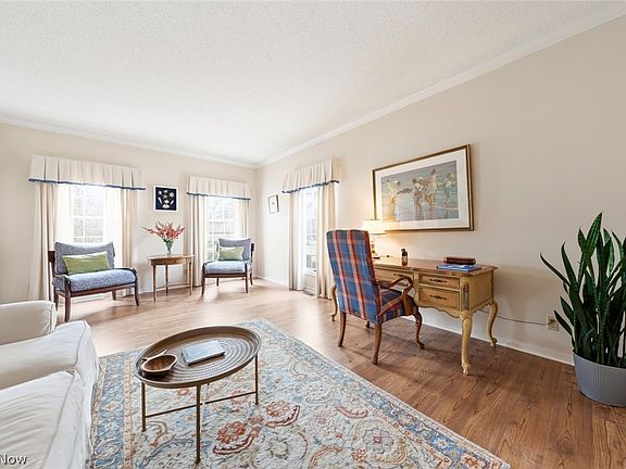 5th image of 37192 Oneill Dr