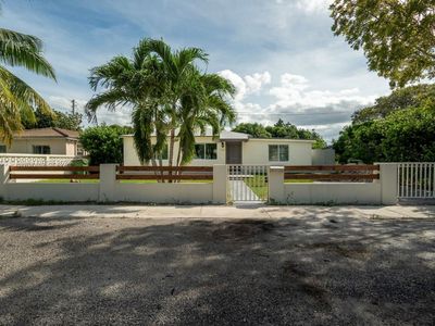 1180 NE 132nd St, North Miami, FL, 33161
