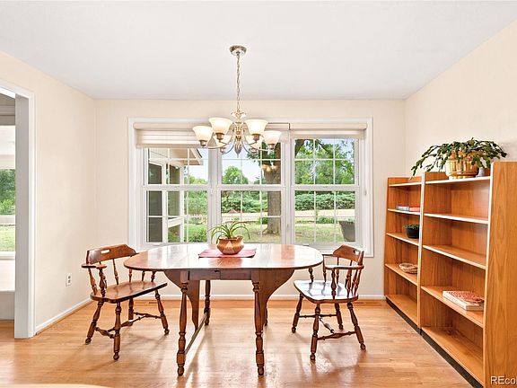 4th image of 2223 Harvard Court