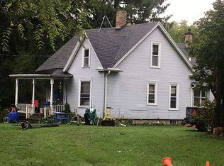 533 1st St, Racine, WI 53403